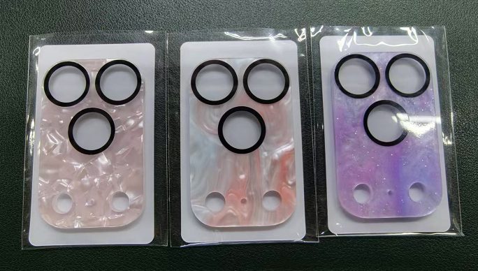 Camera lens protector — K2601078